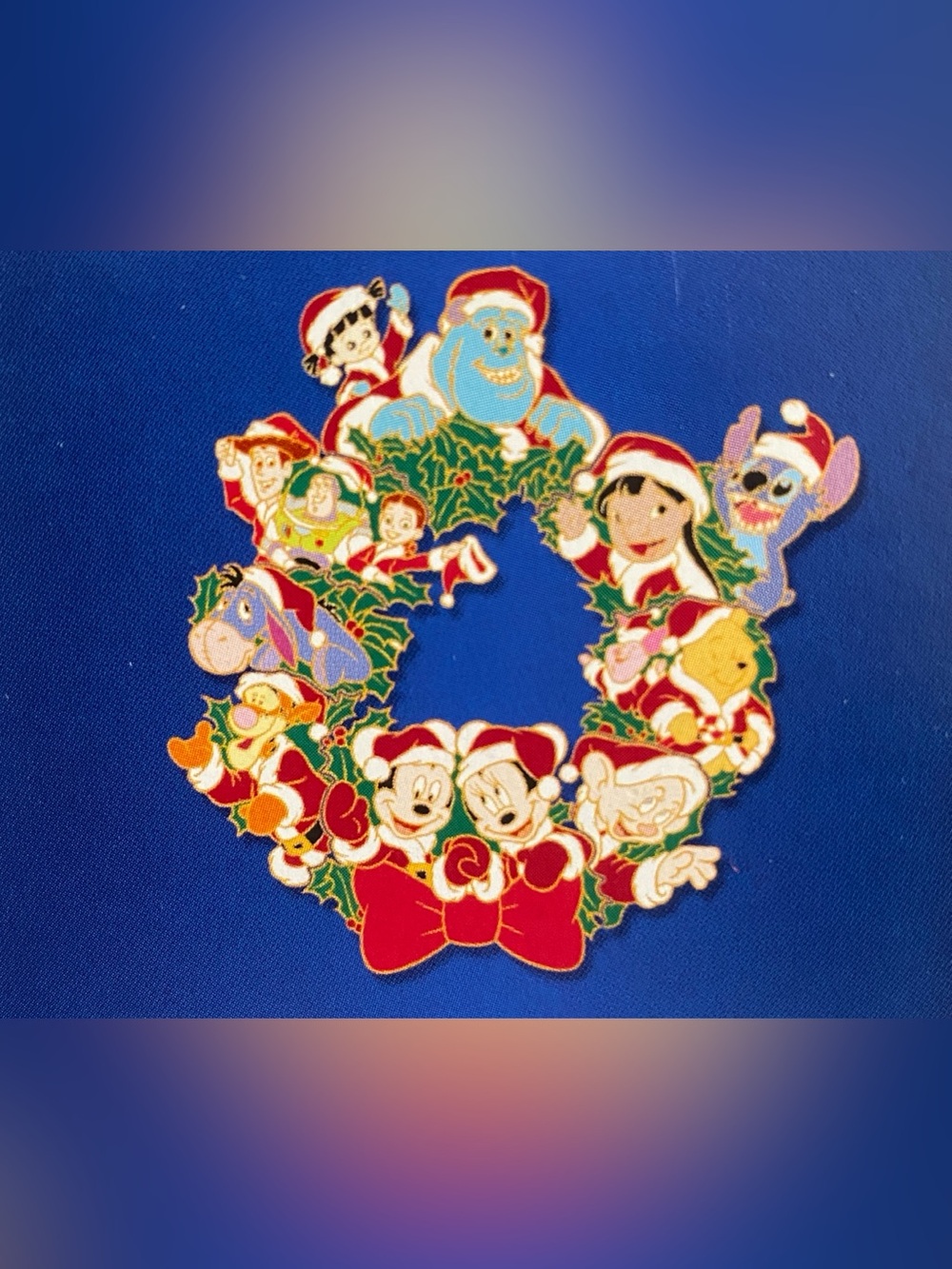 Disney Puzzle Piece Christmas Wreath Set Holiday Character 8 piece Pin Set -